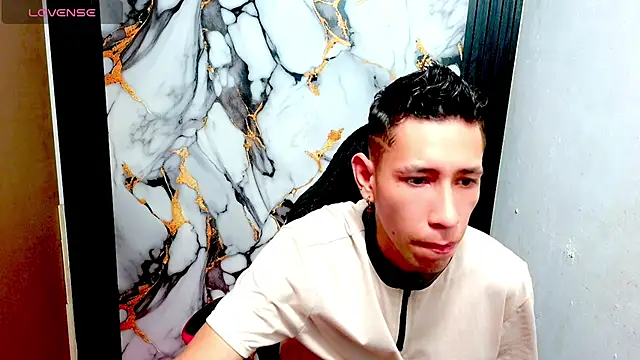 The latin boy online show from 02-06-26, 12:04