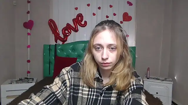 TracyLll online show from 02-09-26, 09:46