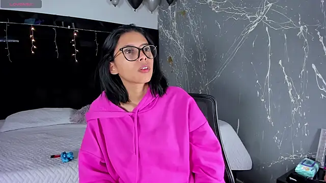 LilithLuxorr online show from 12-04-25, 01:31