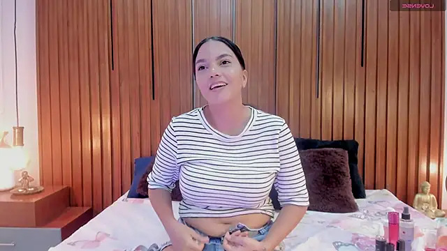 Arianaa Gray online show from 02-10-26, 03:43