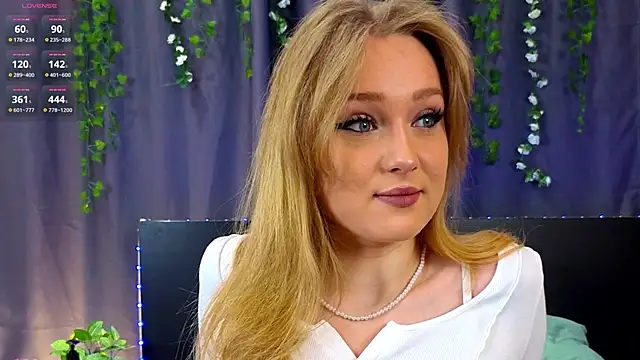 VanessaLightDiamond online show from 11-25-25, 04:34