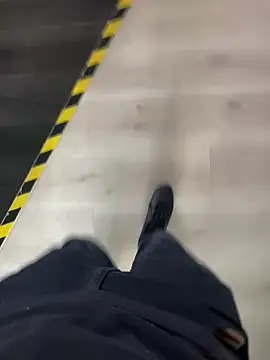 LeoBlaze13 online show from 11-25-25, 08:53