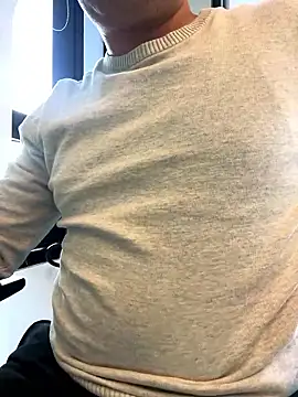 LeoBlaze13 online show from 01-08-26, 08:33