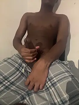 Snapshot of xlsammy chatting on 10-31-25, 10:44 xlsammy online show from 10-31-25, 10:44