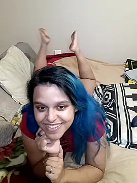 aye tinakopixx online show from 12-18-25, 06:41