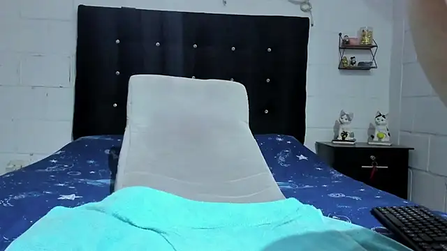 sexynova 93 online show from 06-24-26, 07:02