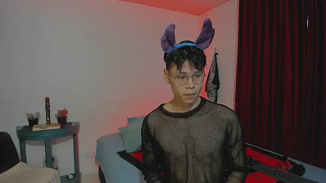 estmonnn online show from 11-01-25, 12:23