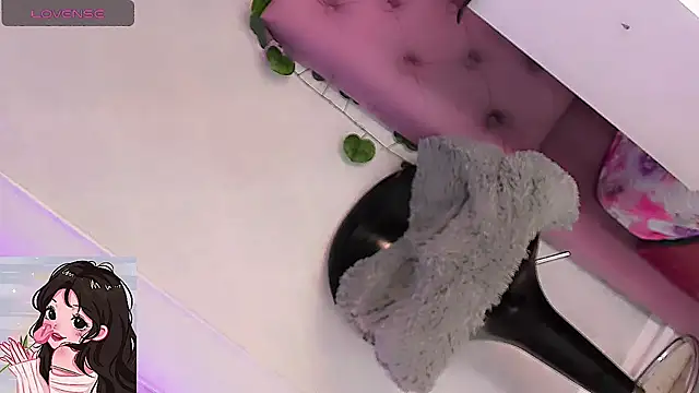 LIA-FER-DOLL online show from 11-02-25, 11:45