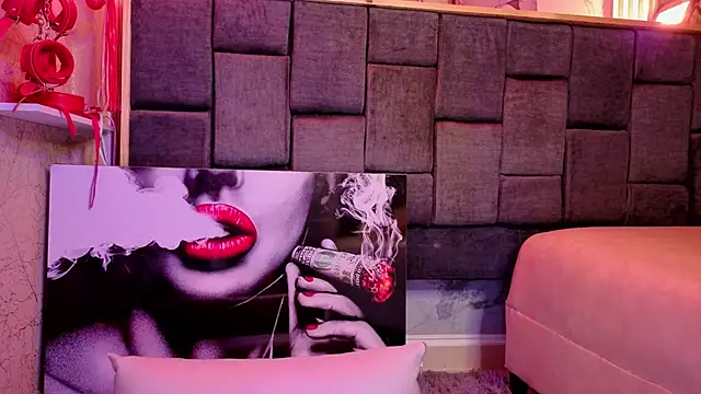 Im-Lola online show from 02-19-26, 08:49