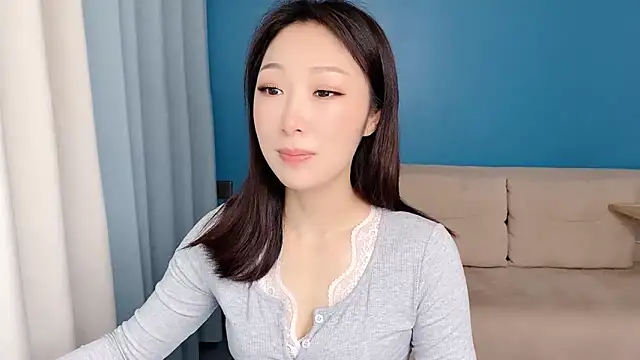 ella55-- online show from 04-28-26, 01:04