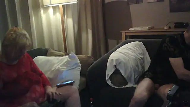 Sylviastar46 online show from 12-05-25, 08:38