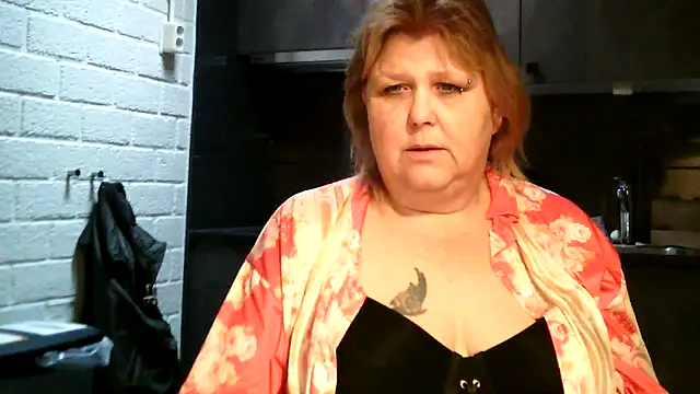 Sylviastar46 online show from 03-12-26, 08:31