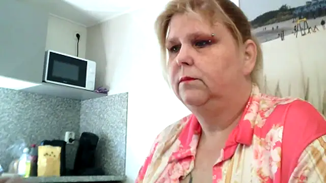 Sylviastar46 online show from 03-18-26, 09:01