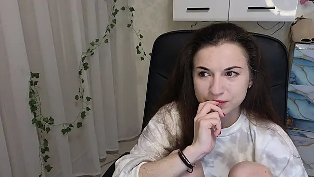 Ulyanix online show from 05-11-26, 06:16