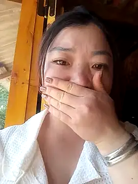 julybe online show from 03-02-26, 04:36