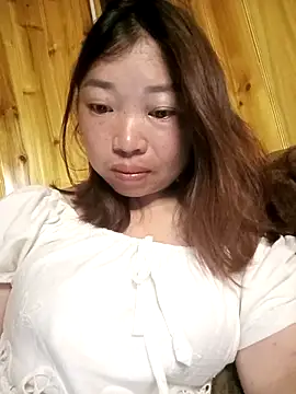 julybe online show from 05-18-26, 03:29