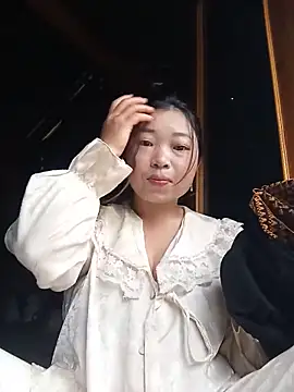 julybe online show from 06-09-26, 07:53