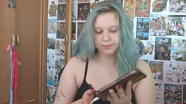 Snapshot of FoxPlayXX chatting on 06-26-26, 09:25 FoxPlayXX online show from 06-26-26, 09:25