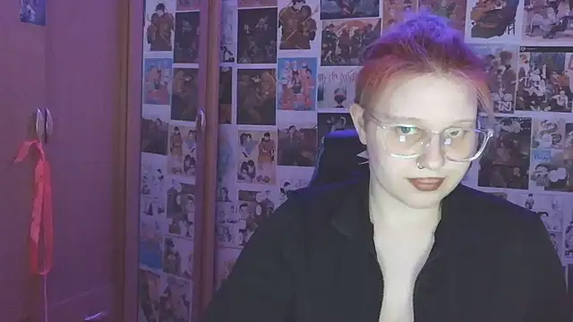 Snapshot of FoxPlayXX chatting on 07-08-26, 06:23 FoxPlayXX online show from 07-08-26, 06:23