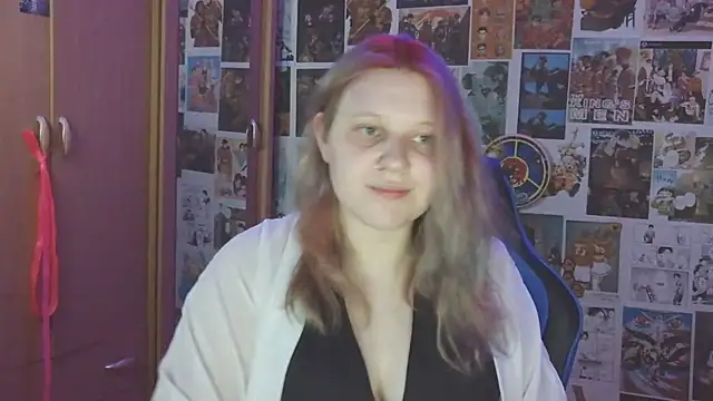 Snapshot of FoxPlayXX chatting on 07-19-26, 11:52 FoxPlayXX online show from 07-19-26, 11:52