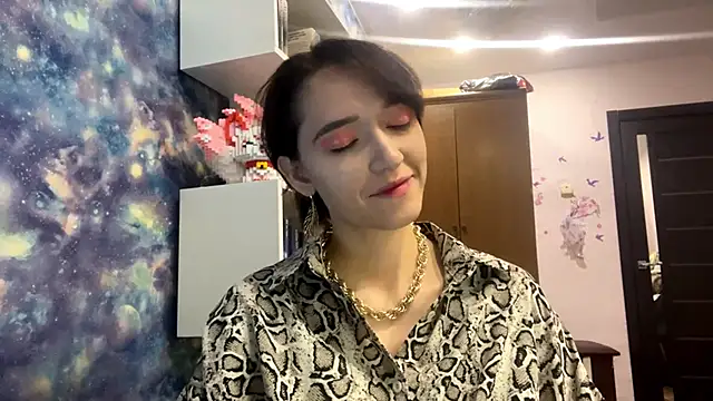 Lala Lush online show from 10-31-25, 02:51