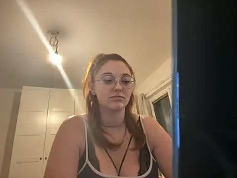 YoungLina online show from 12-03-25, 07:23