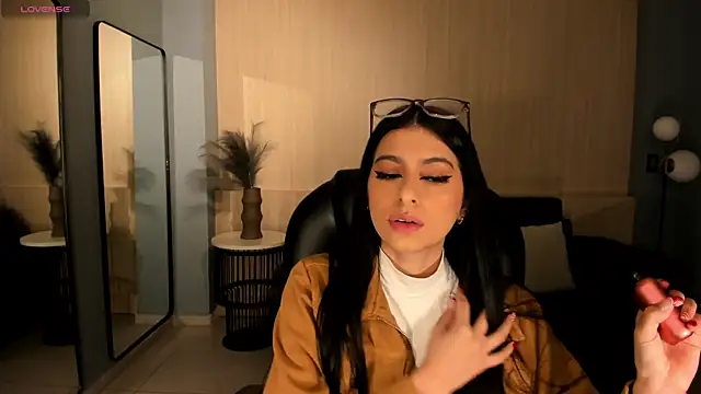 BellaConnorX online show from 12-02-25, 03:56