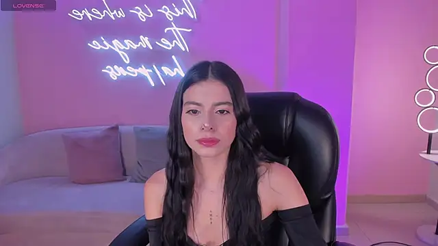 BellaConnorX online show from 06-18-26, 05:19