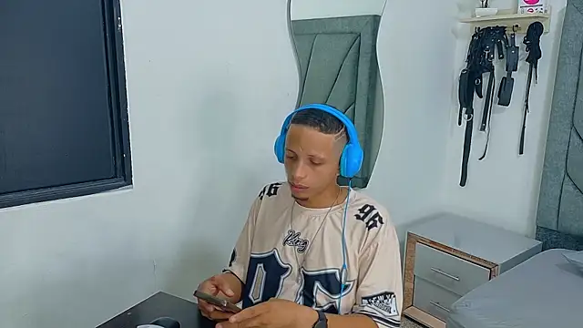DamianandEva online show from 06-03-26, 01:25