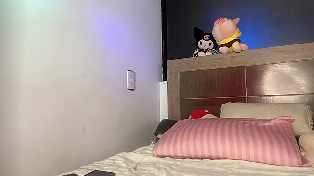 Raven DeVille online show from 01-13-26, 04:29