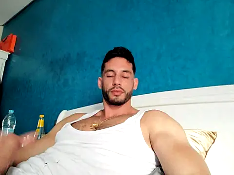 Snapshot of Lust_shark chatting on 06-18-26, 06:01 Lust shark online show from 06-18-26, 06:01