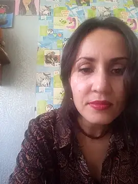 Hhanna online show from 10-31-25, 09:54