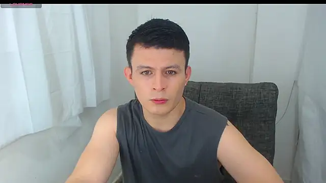 Snapshot of MARCUS_FIRE chatting on 03-12-26, 09:32 MARCUS FIRE online show from 03-12-26, 09:32