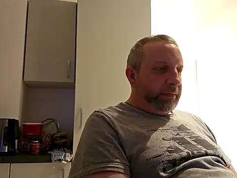 ghost430000 online show from 11-21-25, 05:44