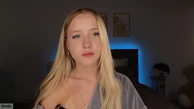 Snapshot of adele_armass chatting on 03-15-26, 08:59 adele armass online show from 03-15-26, 08:59