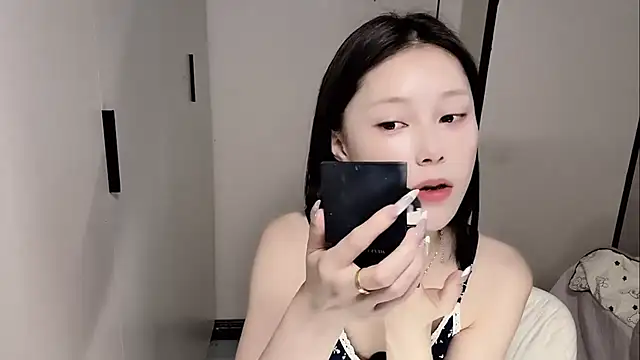 yuyu-33 online show from 05-12-26, 06:32
