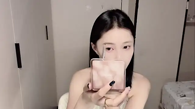 yuyu-33 online show from 05-20-26, 01:34