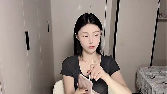yuyu-33 online show from 05-22-26, 02:12