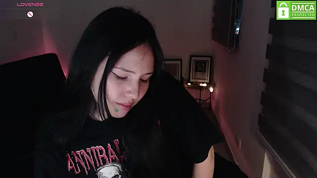 Snapshot of just_meko chatting on 04-26-26, 03:15 just meko online show from 04-26-26, 03:15