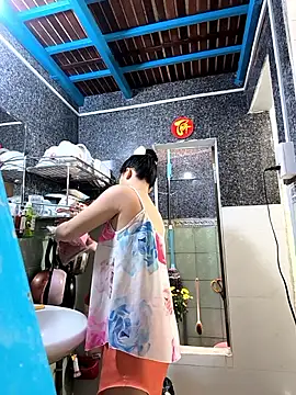 Snapshot of Okleotina9 chatting on 02-16-26, 04:52 Okleotina9 online show from 02-16-26, 04:52