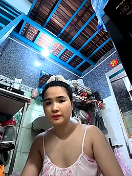 Snapshot of Okleotina9 chatting on 03-20-26, 04:39 Okleotina9 online show from 03-20-26, 04:39