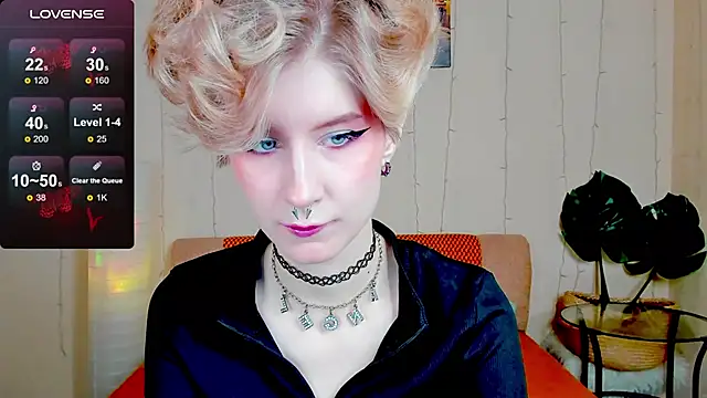 Snapshot of Angel_Julles chatting on 11-13-25, 01:04 Angel Julles online show from 11-13-25, 01:04