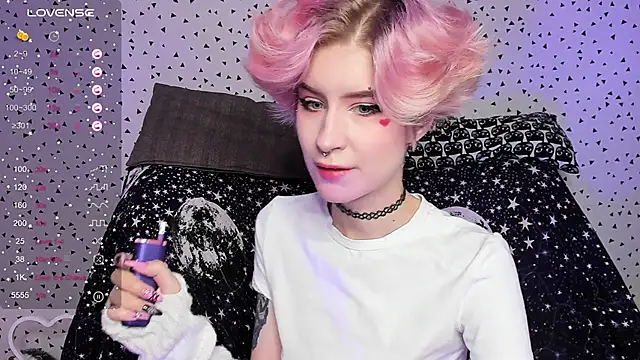 Snapshot of Angel_Julles chatting on 03-15-26, 08:09 Angel Julles online show from 03-15-26, 08:09