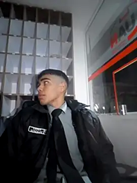 Snapshot of sweet_dirty_boy chatting on 11-07-25, 07:30 sweet dirty boy online show from 11-07-25, 07:30