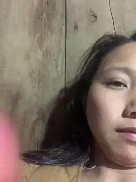 Snapshot of bi-bo123 chatting on 02-17-26, 02:35 bi-bo123 online show from 02-17-26, 02:35
