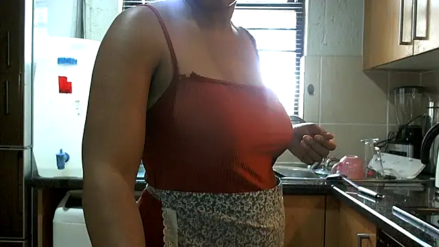 NewBeginnings8 online show from 05-09-26, 01:38