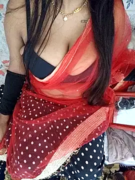 Snapshot of Rithikasangupta chatting on 11-19-25, 03:28 Rithikasangupta online show from 11-19-25, 03:28