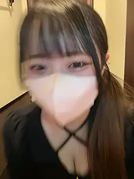 Snapshot of emiri_da_nyan chatting on 04-01-26, 02:03 emiri da nyan online show from 04-01-26, 02:03