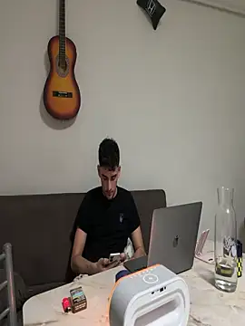 yasinesra757  online show from 01-07-26, 01:41