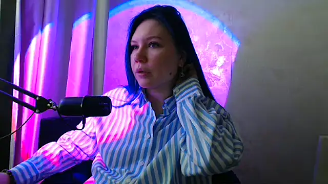 FatalFlirt online show from 11-05-25, 01:00